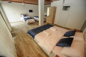 Assos No9 Hotel