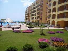Aheloy Palace Apartments