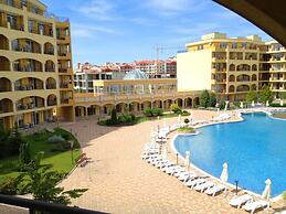 Aheloy Palace Apartments