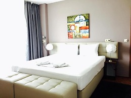 Aheloy Palace Apartments
