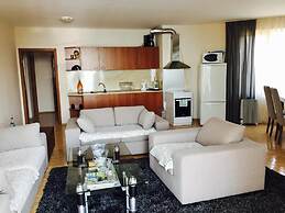 Aheloy Palace Apartments