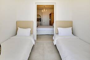 Valtos Beach Hotel