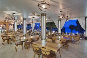 Valtos Beach Hotel