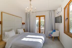 Valtos Beach Hotel