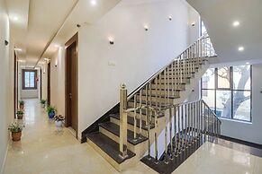Shriji Hotel