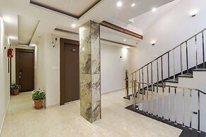 Shriji Hotel