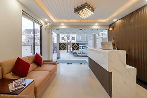 Shriji Hotel