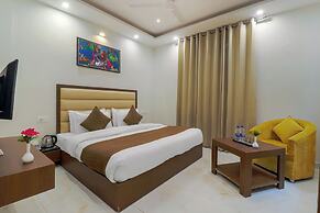 Shriji Hotel