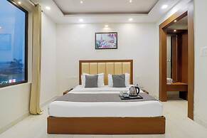 Shriji Hotel
