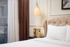 Golden Legend Palace Hotel