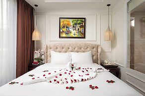 Golden Legend Palace Hotel