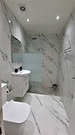 Paphos Light House Apartment