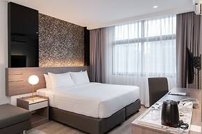 Orion Hotel & Residence
