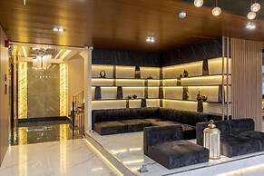 Orion Hotel & Residence