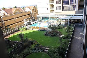 Sandton Smart Apartment Ten