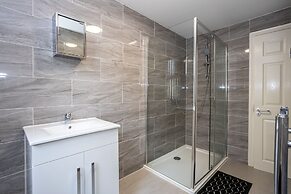 TCO Luxury House