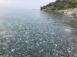 Centre of Pisciotta - Apt - Sleeps 4 - Seaside