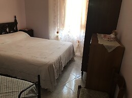 Centre of Pisciotta - Apt - Sleeps 4 - Seaside