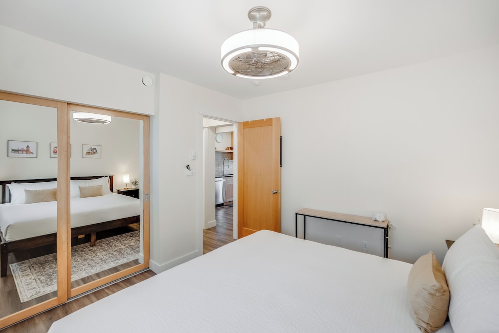 Stirling All Suites Hotel