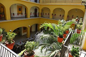Hotel América Colima