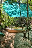 Ku Kuk Glamping