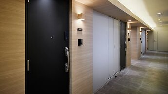 Minn Umeda East