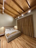 Arial Penthouse Suites