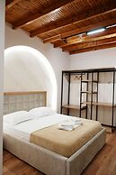 Arial Penthouse Suites