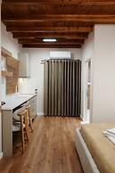Arial Penthouse Suites