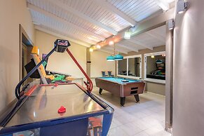 Denny's Inn Hotel