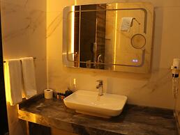 Isnova Hotel