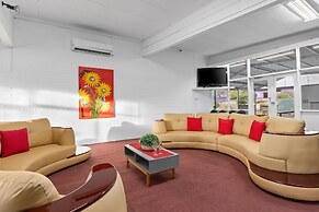 Torrumbarry Motel