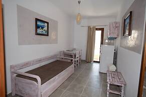 Orfeas Apartments