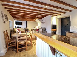Dragon Hill Barn
