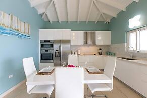 3 Bed Villa, Sleeps 6, Pool, Priv Patio