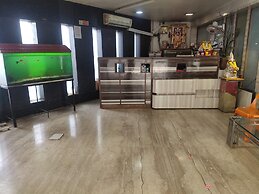 Hotel Praveen International