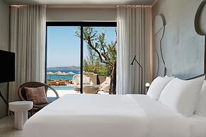 W Costa Navarino