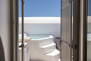 AVAL All Suite