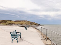 Mor a Mynydd