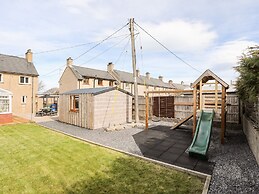 Mor a Mynydd
