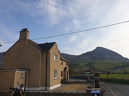 Mor a Mynydd