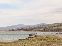 Mor a Mynydd