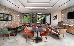 Recital Park Hotel