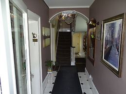 Lansdowne hotel