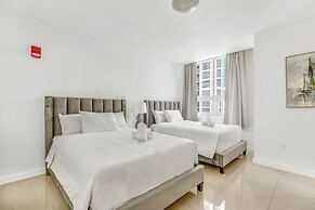 Modern 2-BD Condo in the Heart of Miami