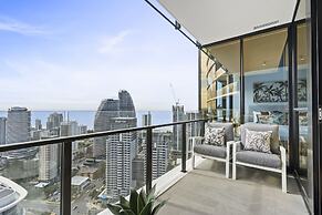 Broadbeach Casino Private Apartment GCLR