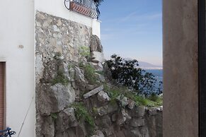 Admiral Hotel
