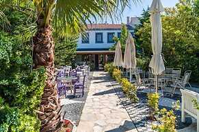 Heredot Otel