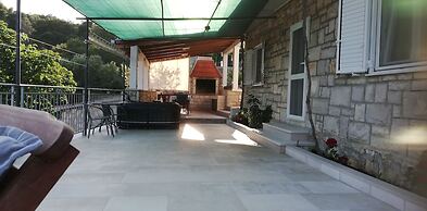 House Isabella