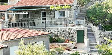 House Isabella
